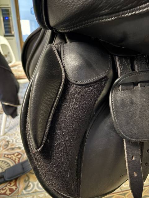 Sella mista  Selle de Sat Horses Sopran Gullet Change   17" - 2025