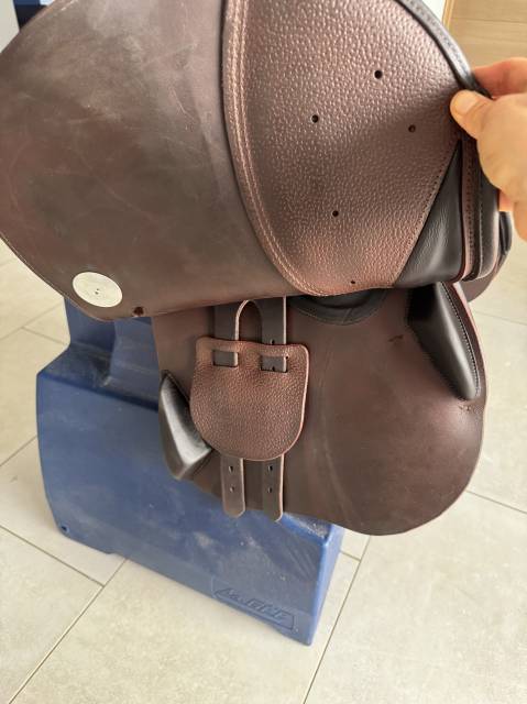 Sella da salto ostacoli Meyer Marianne 17" - 2023