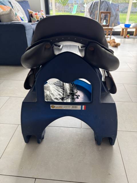 Sella da salto ostacoli Meyer Marianne 17" - 2023