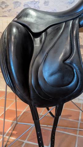 Sella da dressage Antarès  17" - 2015