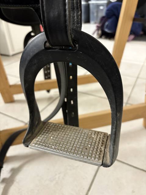 Sella da dressage Wintec  17" - 2020