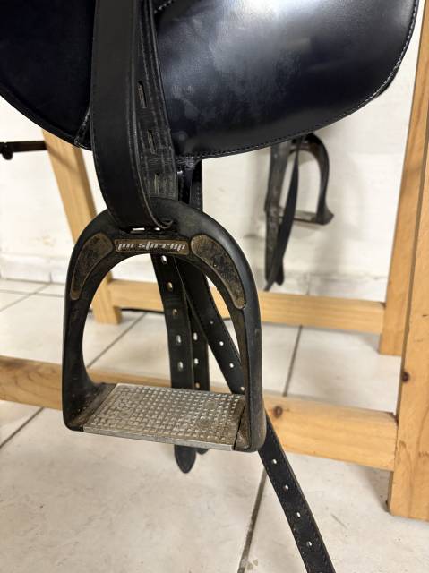 Sella da dressage Wintec  17" - 2020