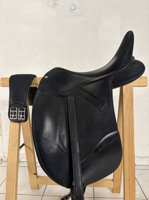 Sella da dressage Wintec  17" - 2020