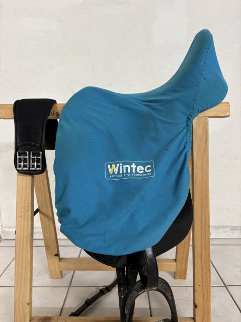 Sella da dressage Wintec  17" - 2020