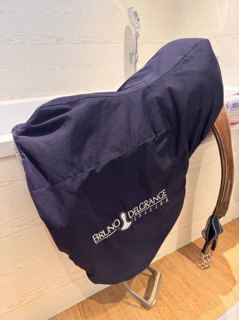 Sella da salto ostacoli Delgrange  17" - 2010