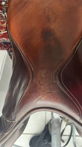 Sella da salto ostacoli Antarès Classique 17" - 2014