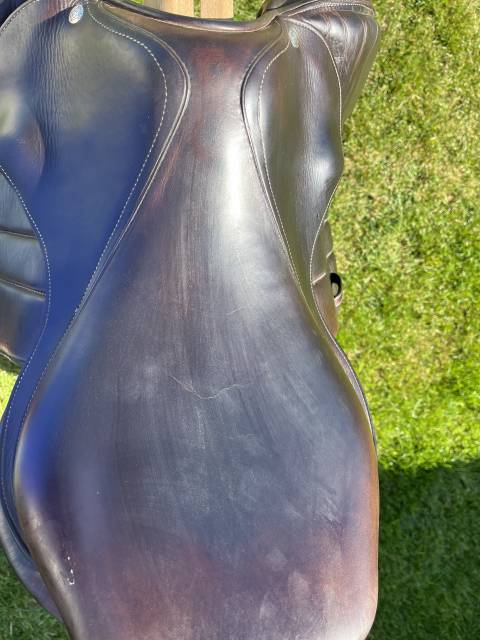 Sella da salto ostacoli Forestier  17" - 2020