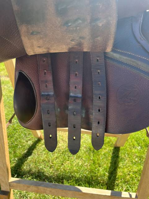 Sella da salto ostacoli Forestier  17" - 2020