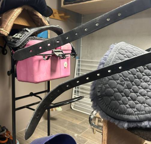 Sella da dressage Gaston Mercier  17.5" - 2023