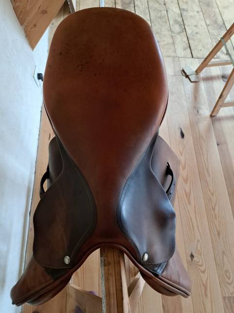 Sella da salto ostacoli Butet  18" - 2010