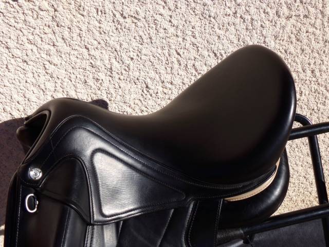 Sella da dressage CWD  17.5" - 2022