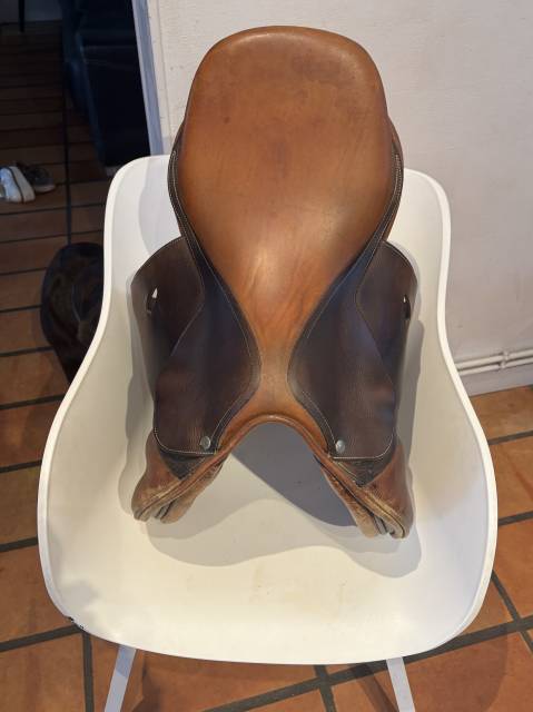 Sella da salto ostacoli Butet  16.5" - 2014