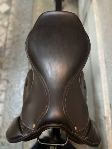 Sella da salto ostacoli Eric Thomas  17.5" - 2024