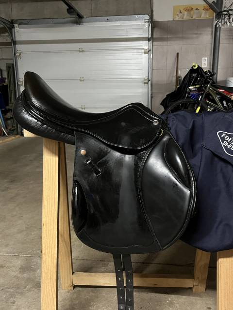 Sella da cross Mondange aucune idée  17.5" - 2010