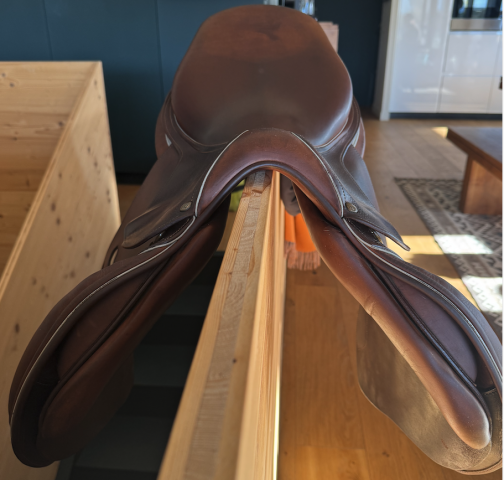 Sella da salto ostacoli Delgrange  17.5" - 2022