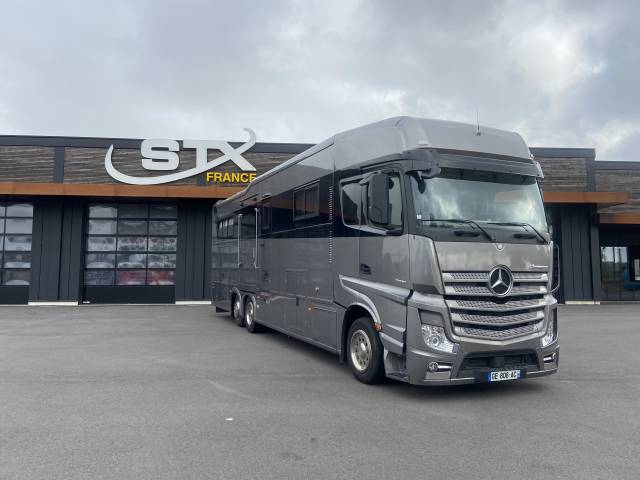 Camion per Cavalli AKX  2016 Occasione