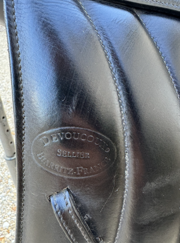 Sella da dressage Devoucoux  17" - 2004
