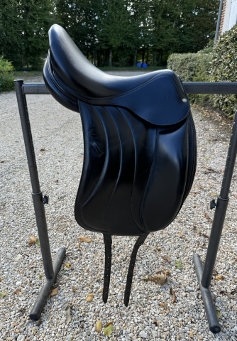Sella da dressage Devoucoux  17" - 2004