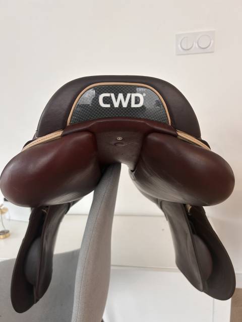 Sella da salto ostacoli CWD  17" - 2021