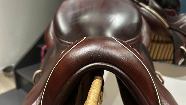 Sella da salto ostacoli CWD  17" - 2021