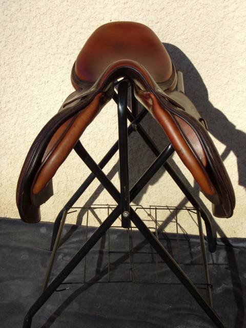 Sella da salto ostacoli Devoucoux  17" - 2009