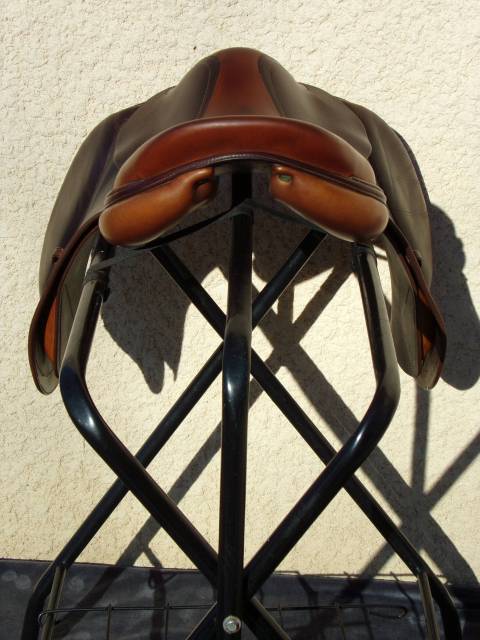 Sella da salto ostacoli Devoucoux  17" - 2009