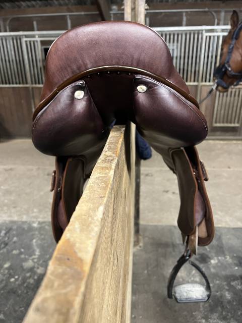 Sella da salto ostacoli GBS  17" - 2023