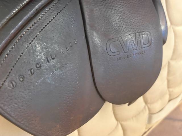 Sella da salto ostacoli CWD  16" - 2006