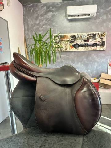 Sella da salto ostacoli CWD  17.5" - 2014