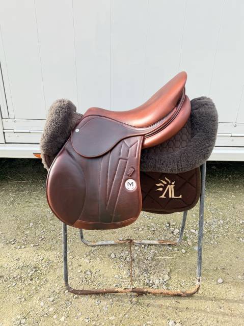 Sella da salto ostacoli Meyer Marianne  17" - 2024