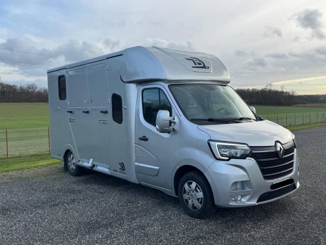 Van per Cavalli TBST Renault Master 2023 Occasione