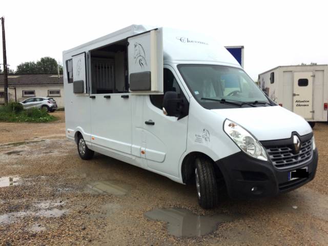 Van per Cavalli Renault Master 2016 Occasione