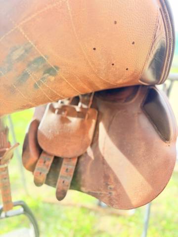 Sella da salto ostacoli Meyer  17" - 2020