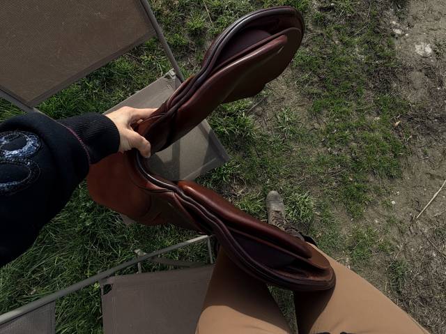 Sella da salto ostacoli Meyer Marianne  17" - 2024