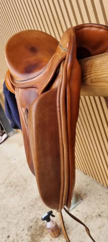 Sella da dressage Zaldi Passage 17" - 2021