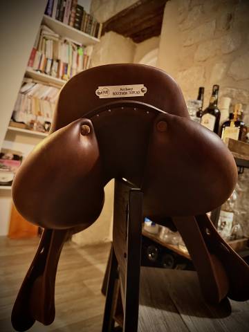 Sella da salto ostacoli Meyer  17" - 2024