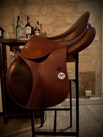 Sella da salto ostacoli Meyer  17" - 2024