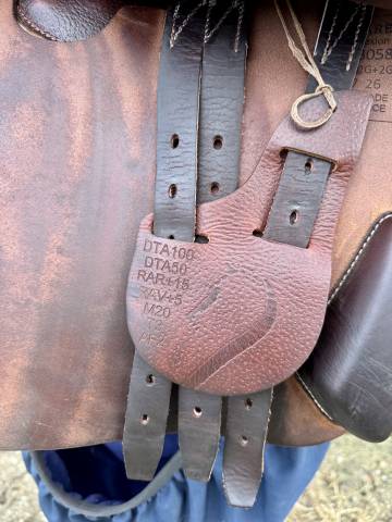 Sella da salto ostacoli Antarès  17" - 2021