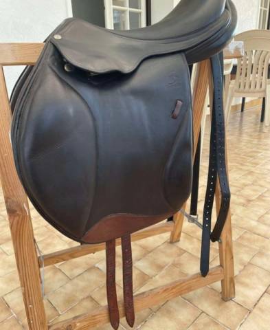 Sella da salto ostacoli Forestier  17" - 2007