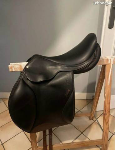 Sella da salto ostacoli Forestier  17" - 2007