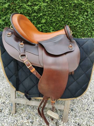 Sella da trekking TH Cuir Arverne  17" - 2020