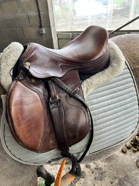 Sella da salto ostacoli Eric Thomas Je ne connais pas le modèle  17.5" - 2015