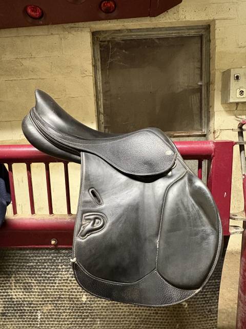 Sella mista Privil&egrave;ge Equitation  17.5" - 2021