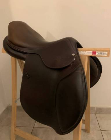 Sella da salto ostacoli GBS  17.5" - 2023