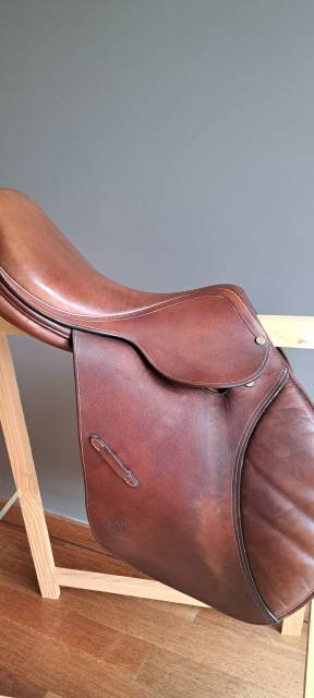 Sella da salto ostacoli Delgrange  17.5" - 1996
