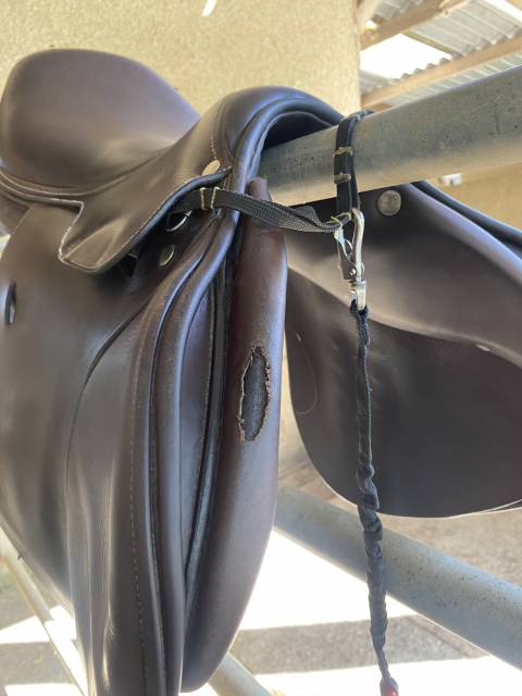 Sella da salto ostacoli Butet  17.5" - 2016