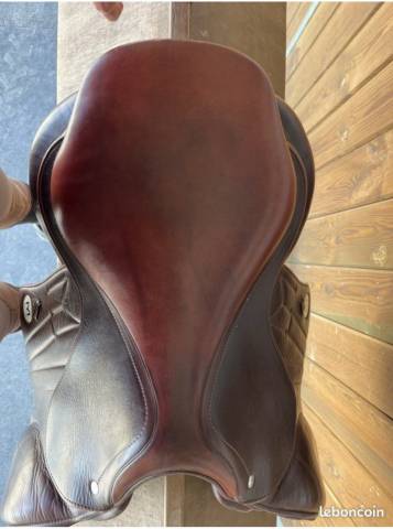 Sella da salto ostacoli Meyer  17" - 2022