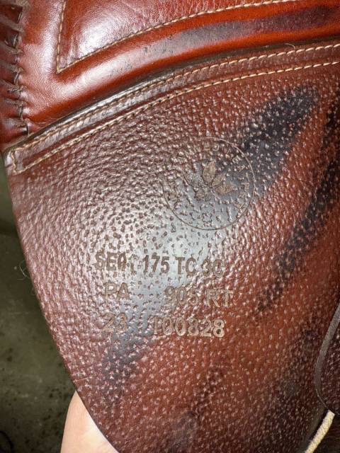 Sella da salto ostacoli CWD  17.5" - 2023