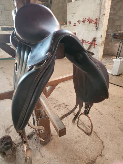 Sella da endurance Devoucoux  18" - 2018