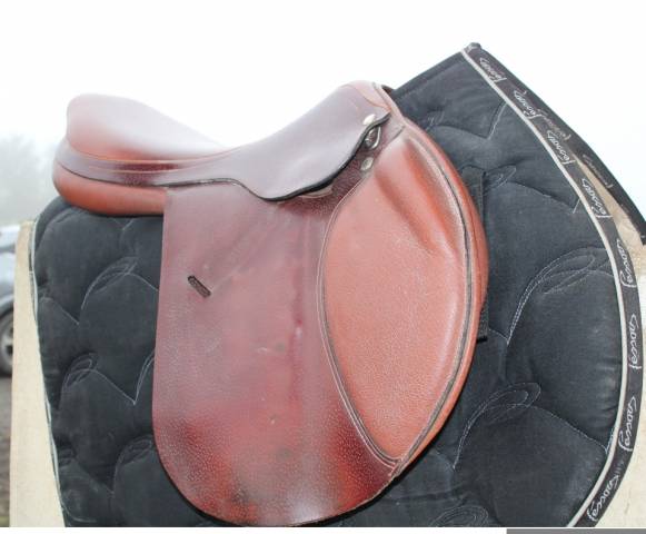 Sella da salto ostacoli Equipe Avant Garde 17" - 2005